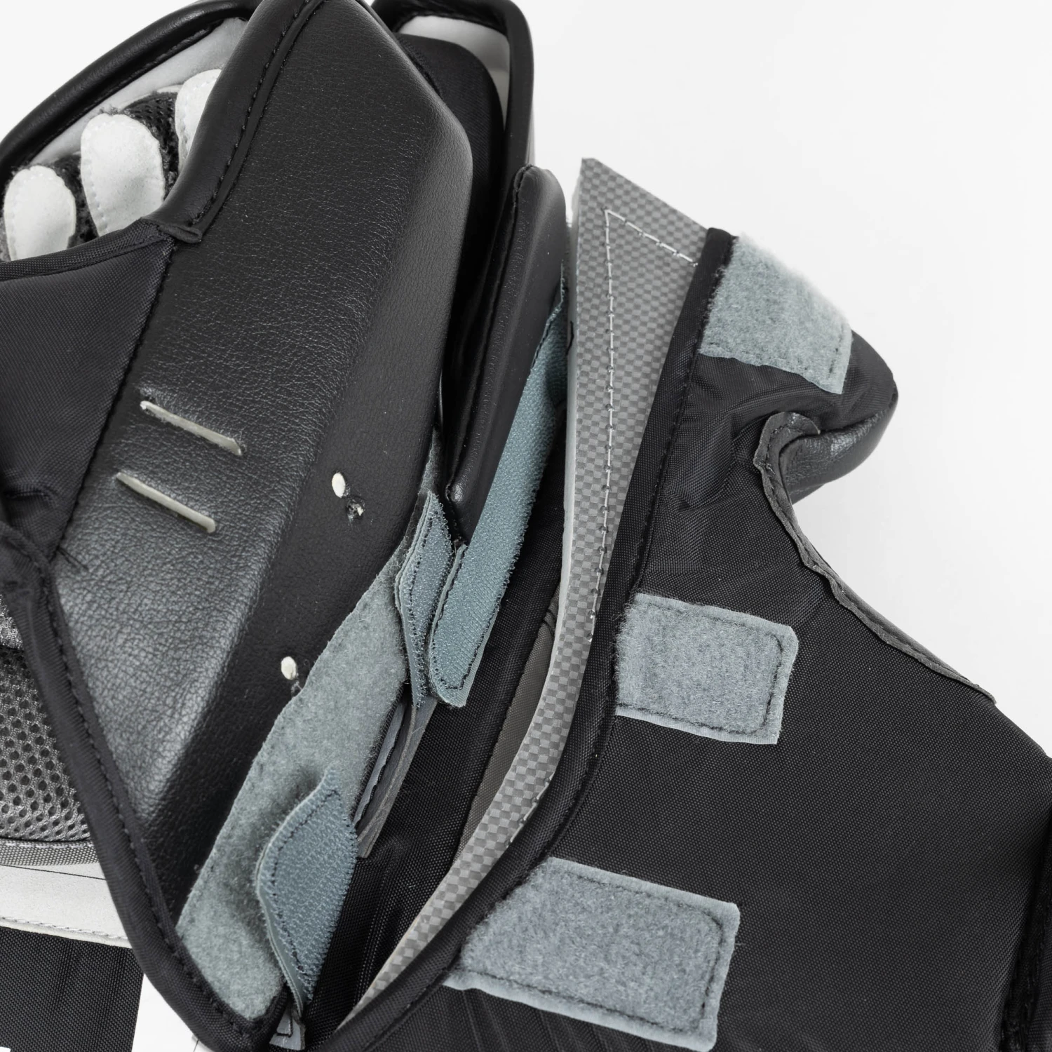 Warrior Ritual G6.1 Pro+ Senior Goalie Blocker 17 Warrior Ritual G6.1 Pro+ Senior Goalie Blocker - Image 15