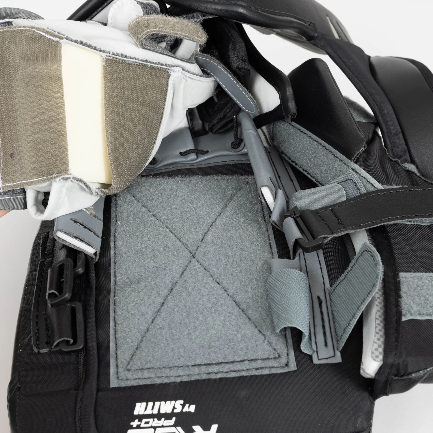 Warrior Ritual G6 Pro+ Senior Goalie Blocker 10 Warrior Ritual G6 Pro+ Senior Goalie Blocker - Image 8