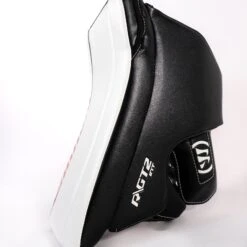 Warrior Ritual GT2 Classic Intermediate Goalie Blocker 22 Warrior Ritual GT2 Classic Intermediate Goalie Blocker -Warrior warrior blockers warrior ritual gt2 classic intermediate goalie blocker 28861163798594