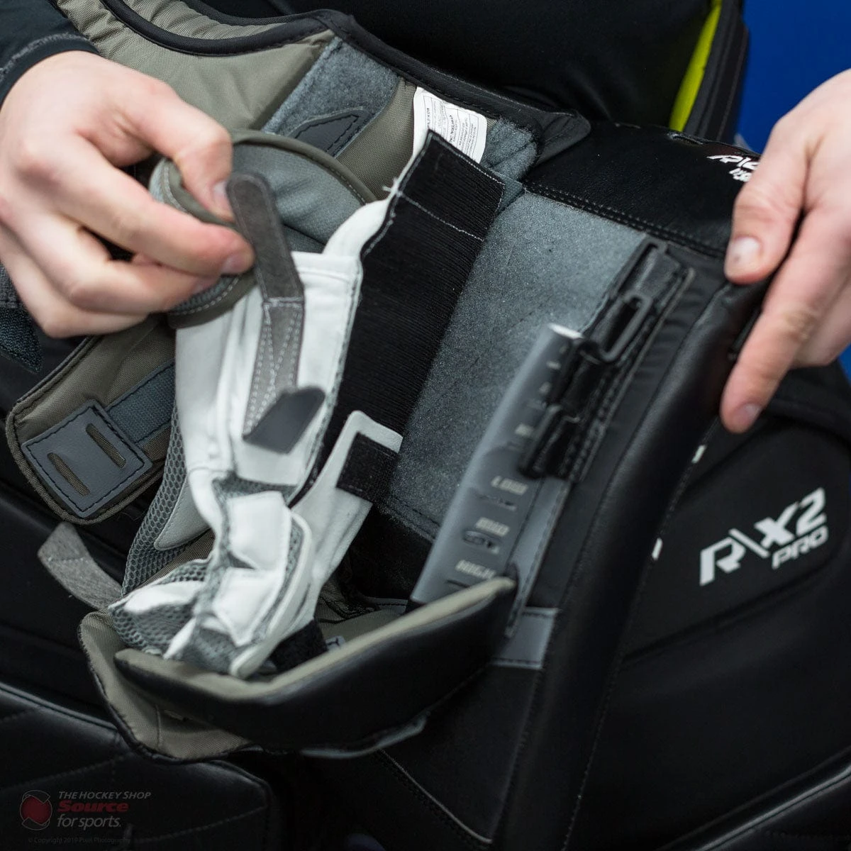 Warrior Ritual GT2 Pro Senior Goalie Blocker 20 Warrior Ritual GT2 Pro Senior Goalie Blocker - Image 18