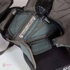 Warrior Ritual G5 Pro Senior Goalie Catcher -Warrior warrior catchers warrior ritual g5 pro senior goalie catcher 14051005333570