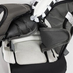 Warrior Ritual G6 E+ Junior Goalie Catcher -Warrior warrior catchers warrior ritual g6 e junior goalie catcher 29106388566082