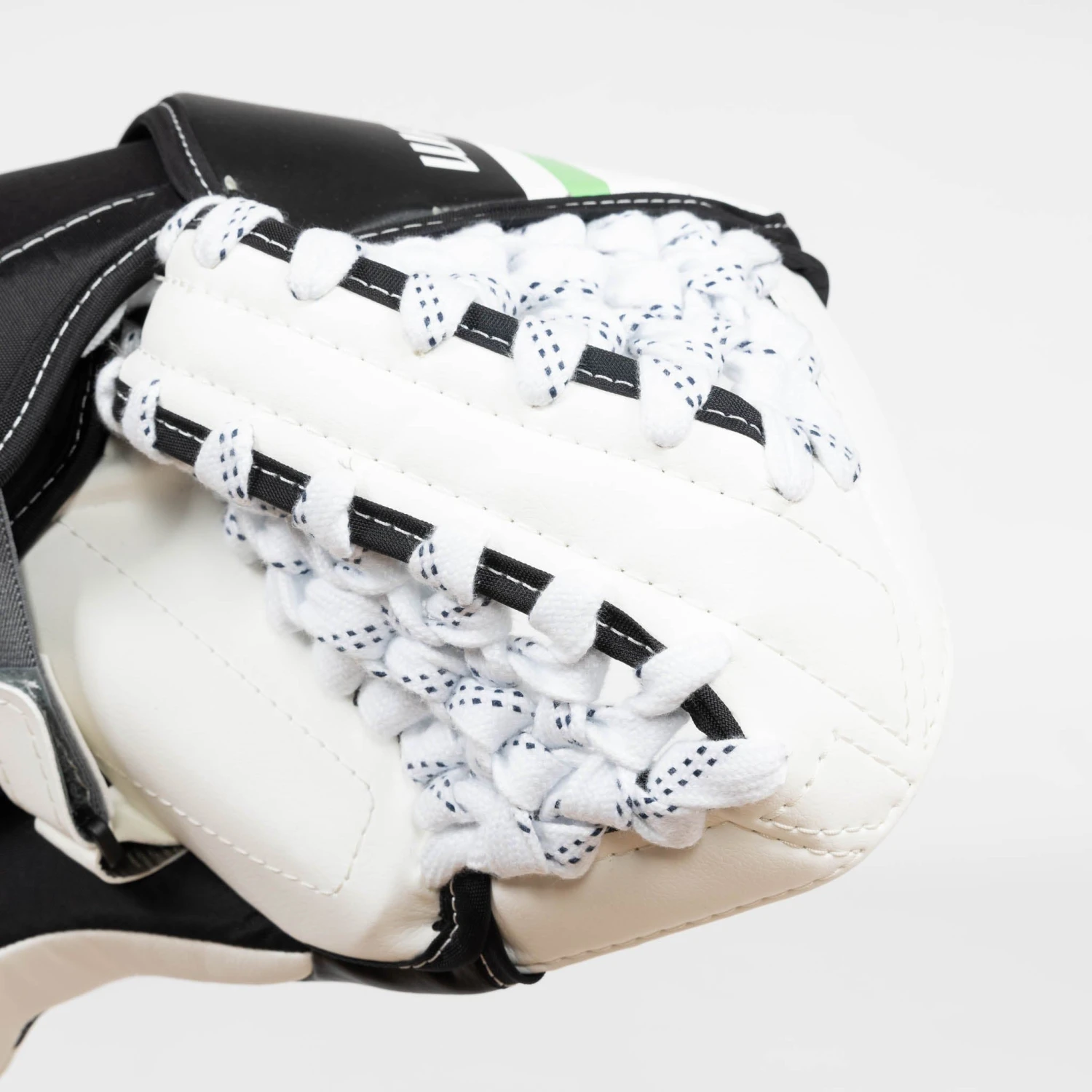 Warrior Ritual G6 E+ Youth Goalie Catcher 9 Warrior Ritual G6 E+ Youth Goalie Catcher - Image 7