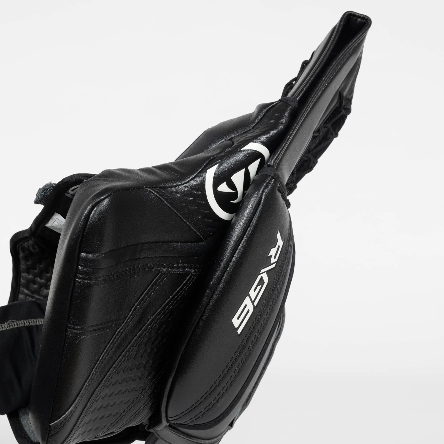 Warrior Ritual G6 Pro+ Senior Goalie Catcher 4 Warrior Ritual G6 Pro+ Senior Goalie Catcher - Image 2