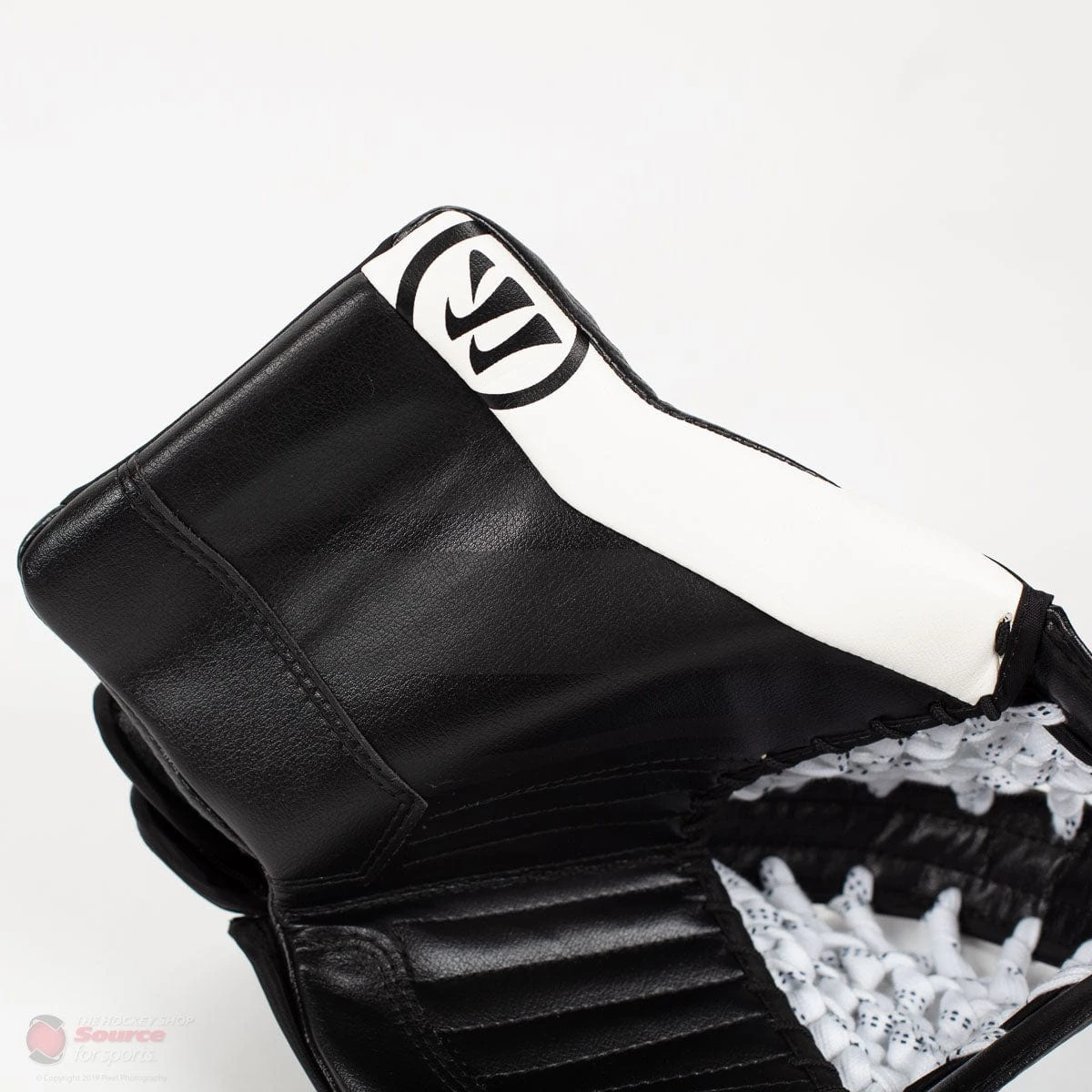 Warrior Ritual GT2 Junior Goalie Catcher - Source Exclusive 4 Warrior Ritual GT2 Junior Goalie Catcher - Source Exclusive - Image 2