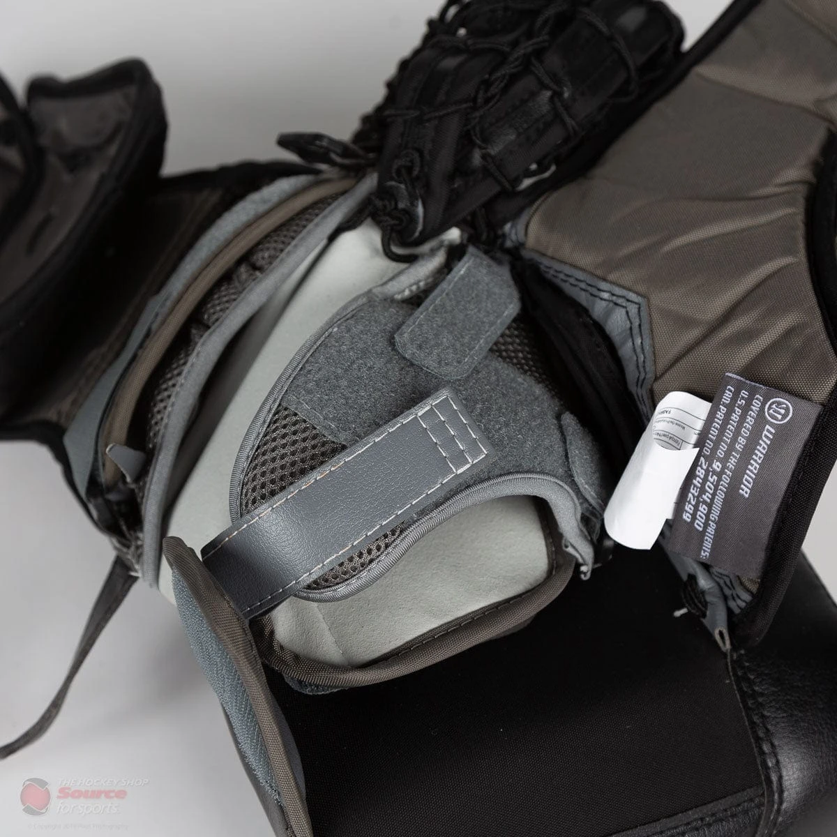 Warrior Ritual GT2 Pro Senior Goalie Catcher 8 Warrior Ritual GT2 Pro Senior Goalie Catcher - Image 6