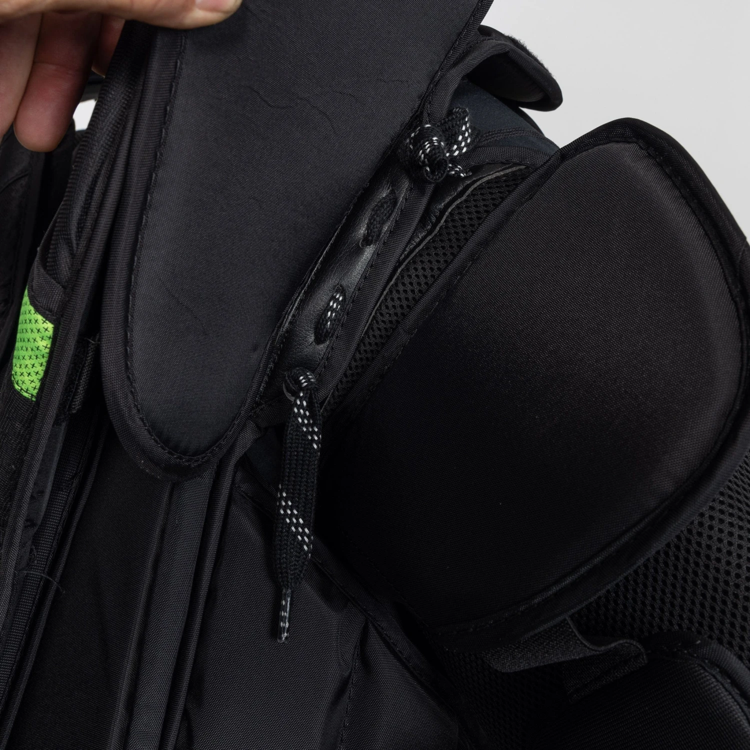 Warrior Ritual X4 Pro+ Senior Chest & Arm Protector 13 Warrior Ritual X4 Pro+ Senior Chest & Arm Protector - Image 11