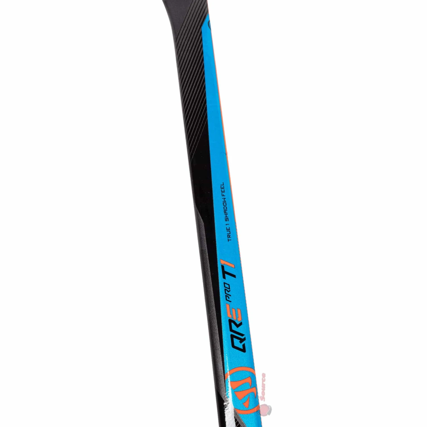 Warrior Covert QRE Pro T1 Intermediate Hockey Stick 5 Warrior Covert QRE Pro T1 Intermediate Hockey Stick - Image 3