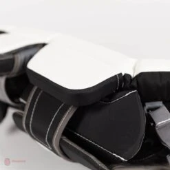 Warrior Ritual G4 Youth Goalie Leg Pads 22 Warrior Ritual G4 Youth Goalie Leg Pads -Warrior warrior leg pads warrior ritual g4 youth goalie leg pads 4636674261058