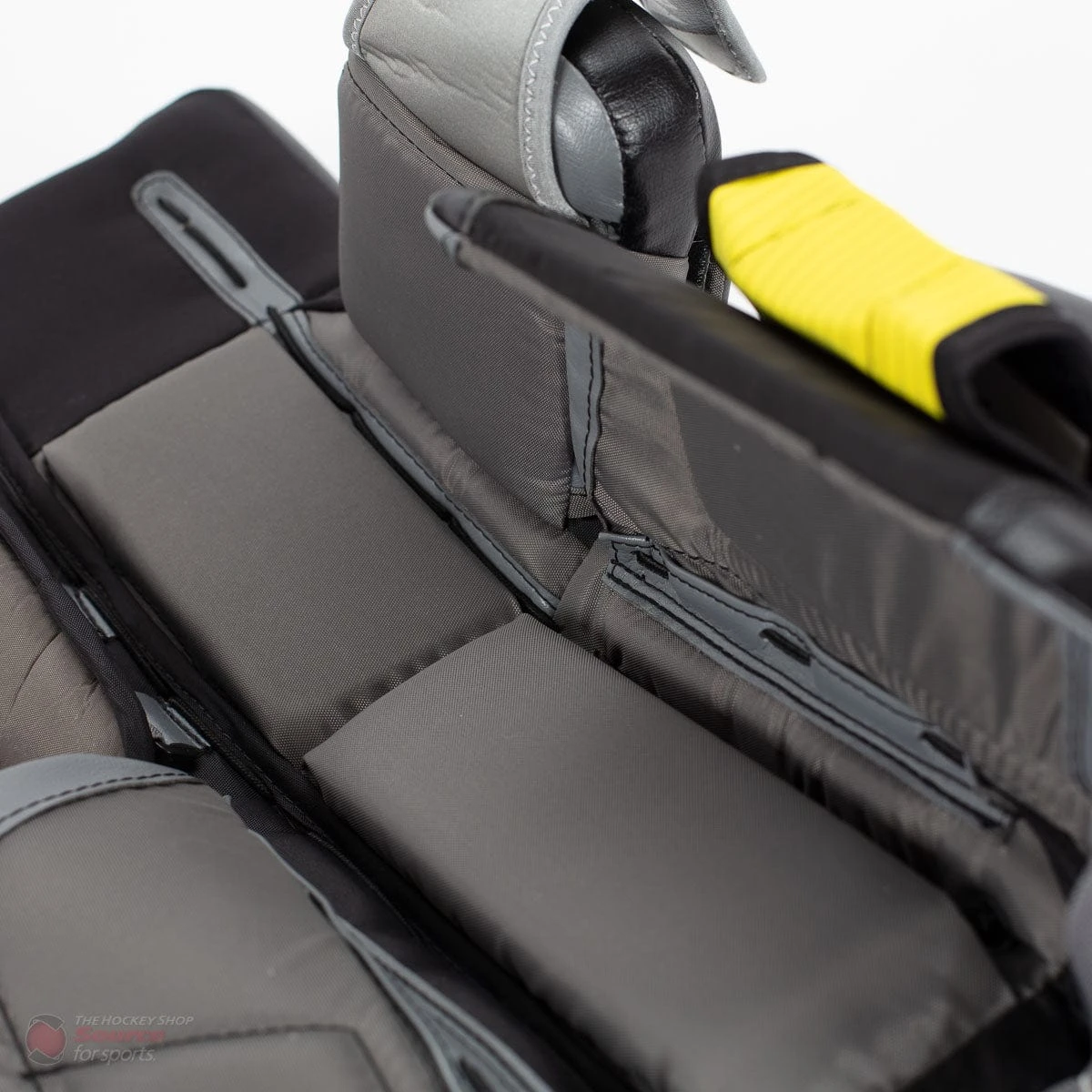 Warrior Ritual GT2 Junior Goalie Leg Pads 11 Warrior Ritual GT2 Junior Goalie Leg Pads - Image 9